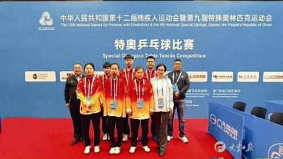 我区运动员陈建在全国残特奥会乒乓球男单比赛中摘铜