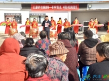大中街道恒丰村敬老活动暖人心 百名老人共庆佳节颂盛世