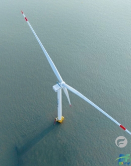 江苏最大“风车”转起来 转一圈发电29千瓦时