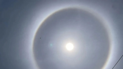 今天刷爆朋友圈的太阳戴上了“美瞳”