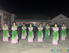 “点亮星夜 舞动文明” 持久村广场舞展演，点亮缤纷夜生活
