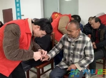 大桥镇年轻干部理论学习小组实践活动纪实