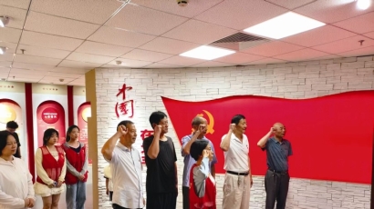 大中街道北兴社区开展党员统一活动日