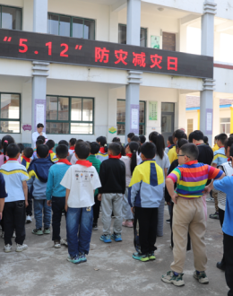 大桥镇校园演练织密生命安全网