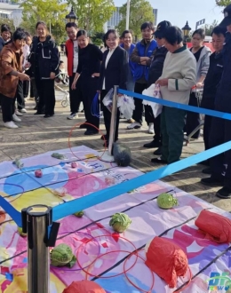 丰华街道携手保华物业举办“情暖金秋 爱在重阳”主题活动