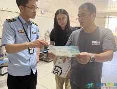 大桥镇：精准入户宣导  筑牢食安防线